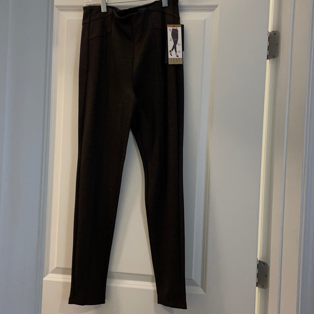 NWT Liverpool Jeans Company copper Leggings